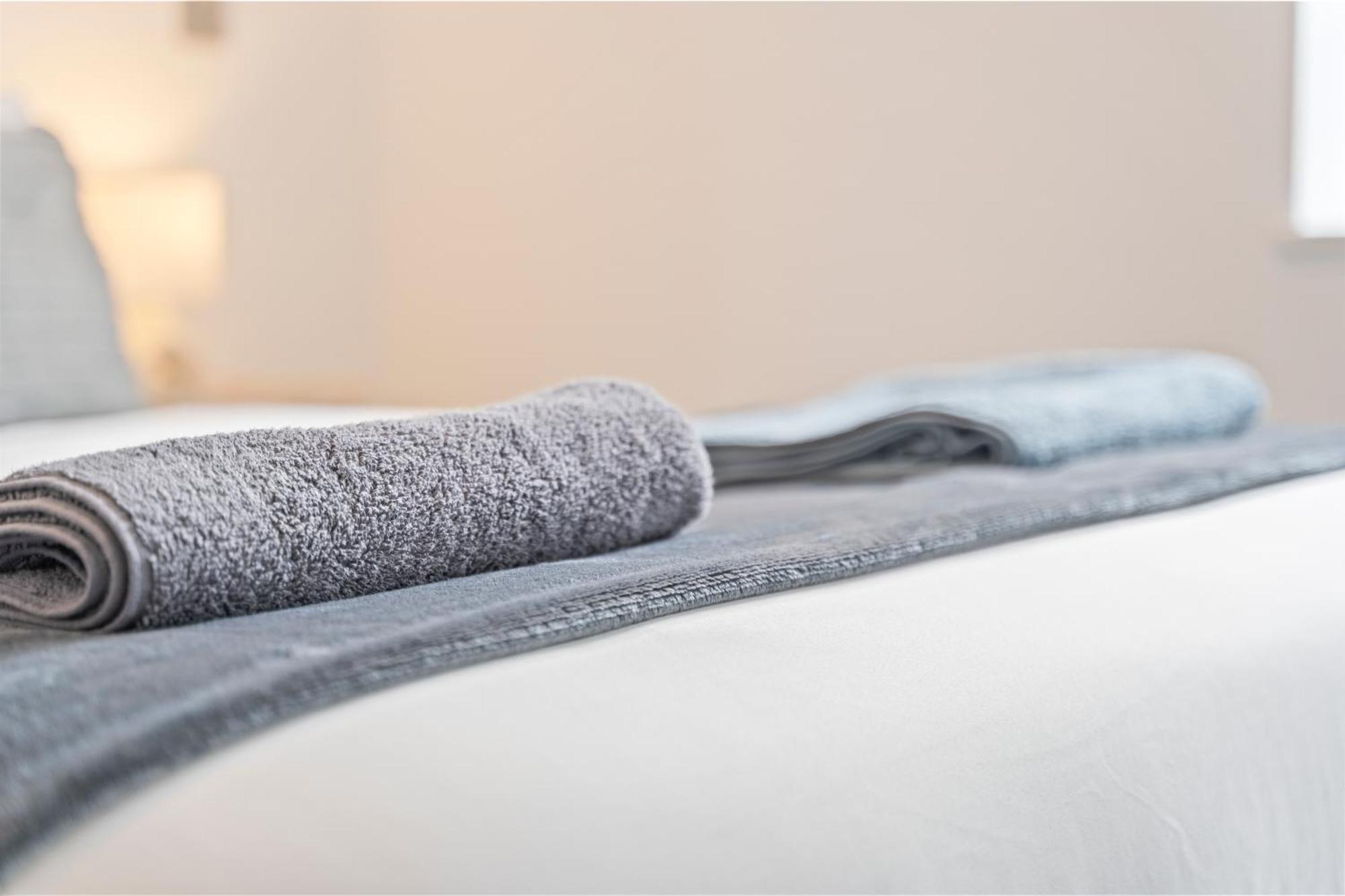 City Centre Serviced - Celestial Lettings Apartment