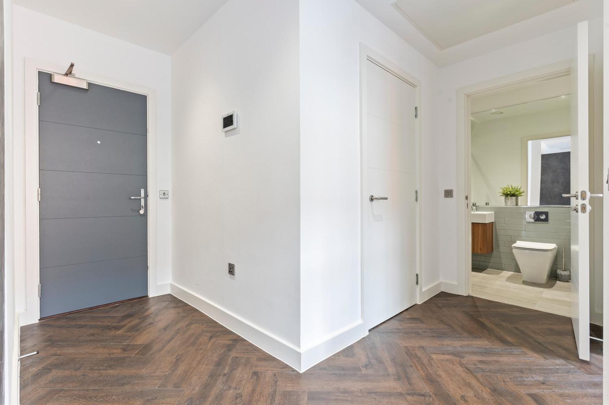City Centre Serviced - Celestial Lettings Apartment