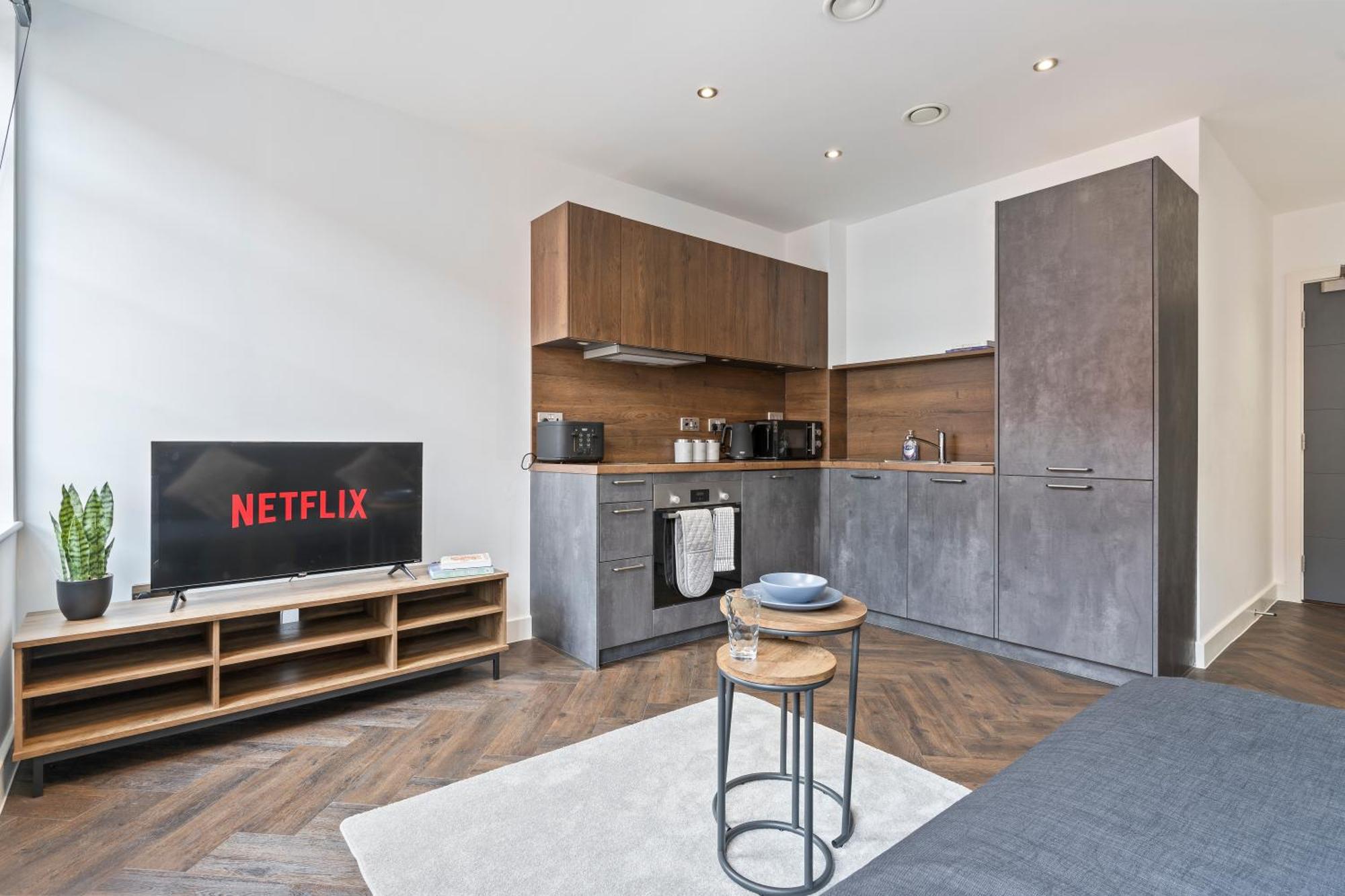 City Centre Serviced - Celestial Lettings