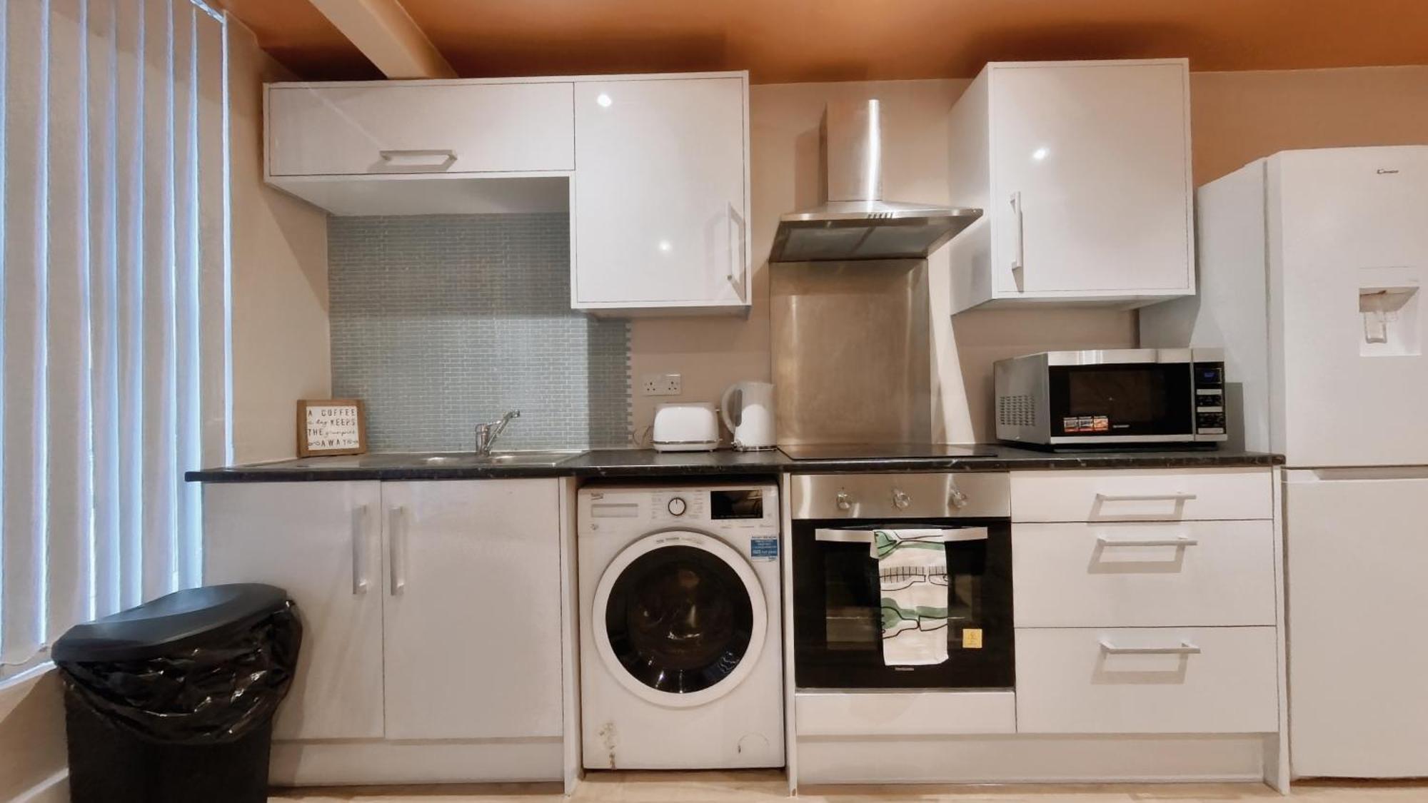 Apartment Spacious Quirky In With Free Wi-fi, Parking Birmingham