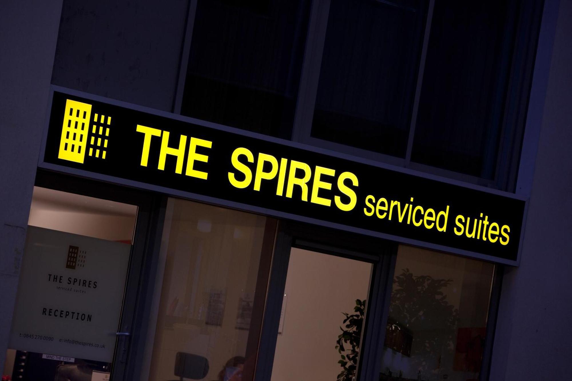 Apartment The Spires Serviced
