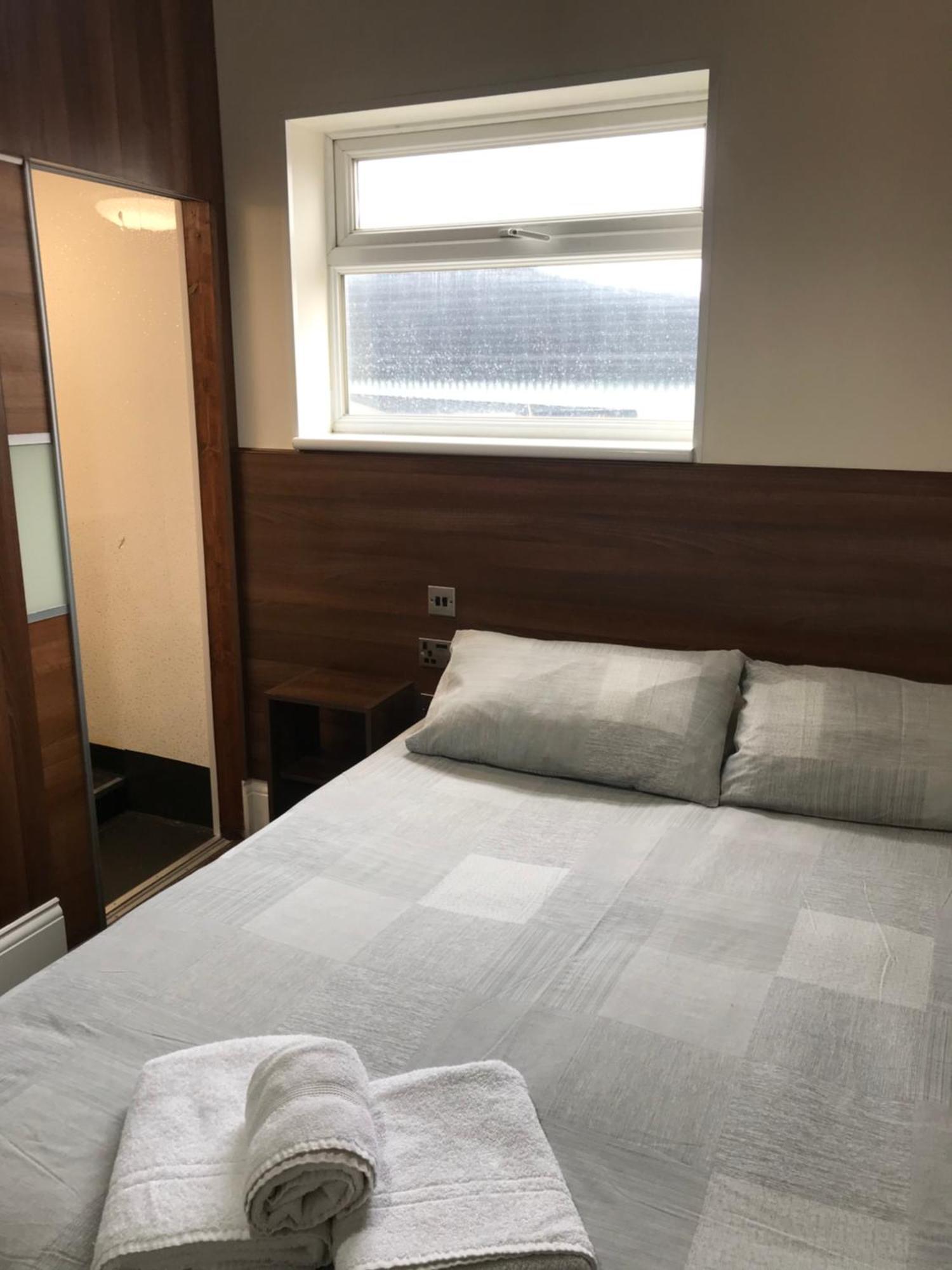 Bed & Breakfast Shanahans B&B With Sports Bar 3*