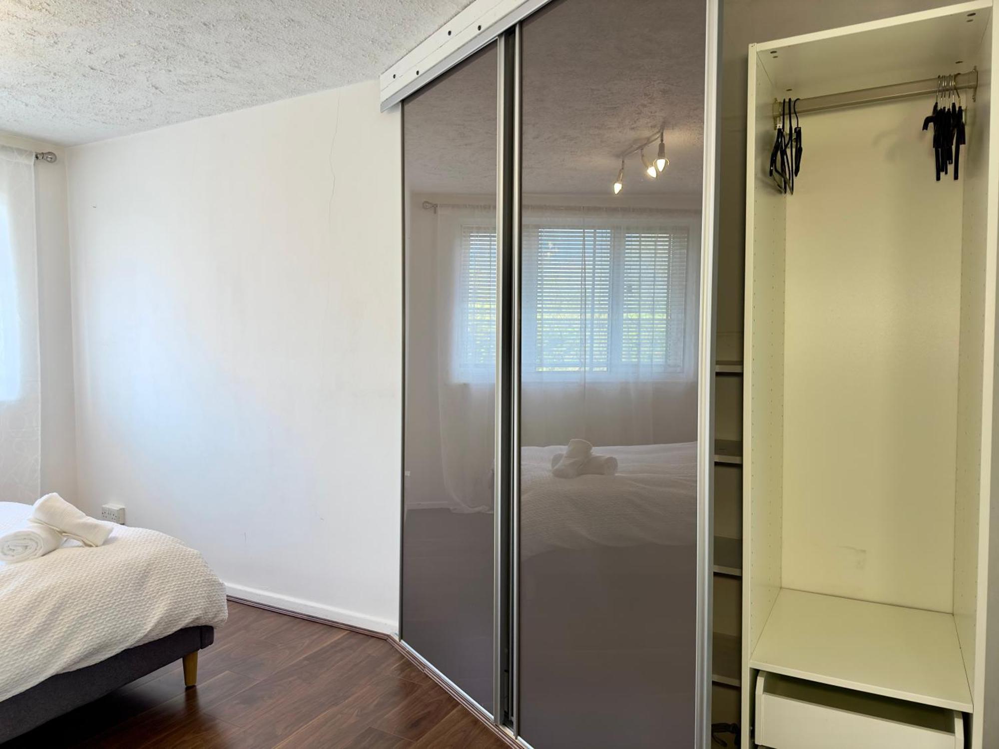 Homestay Downtown Delight
