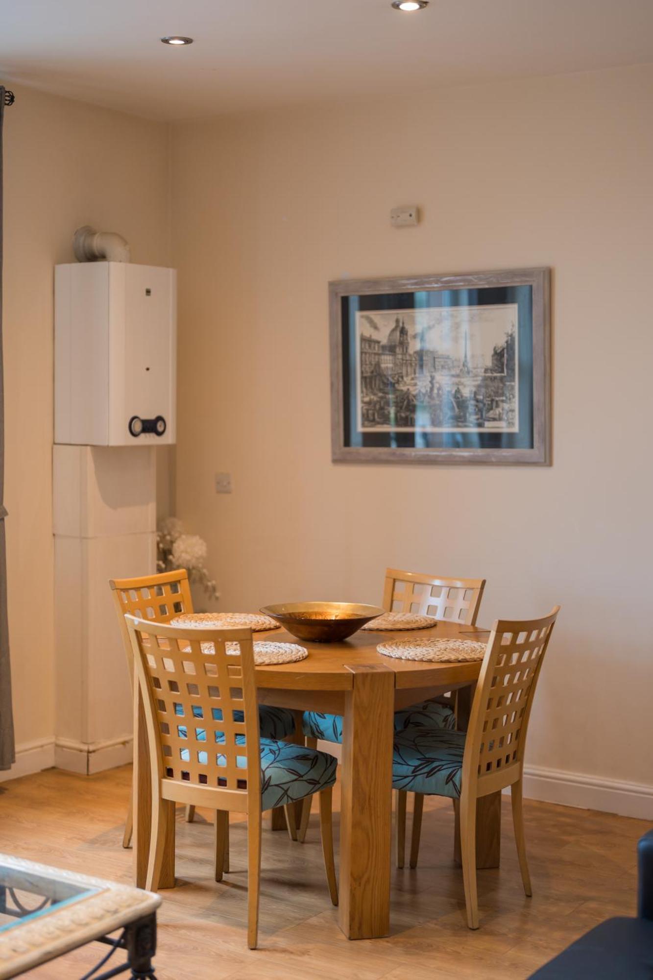 Aston Apartments-3 11 Lichfield Road B6 5rw Birmingham