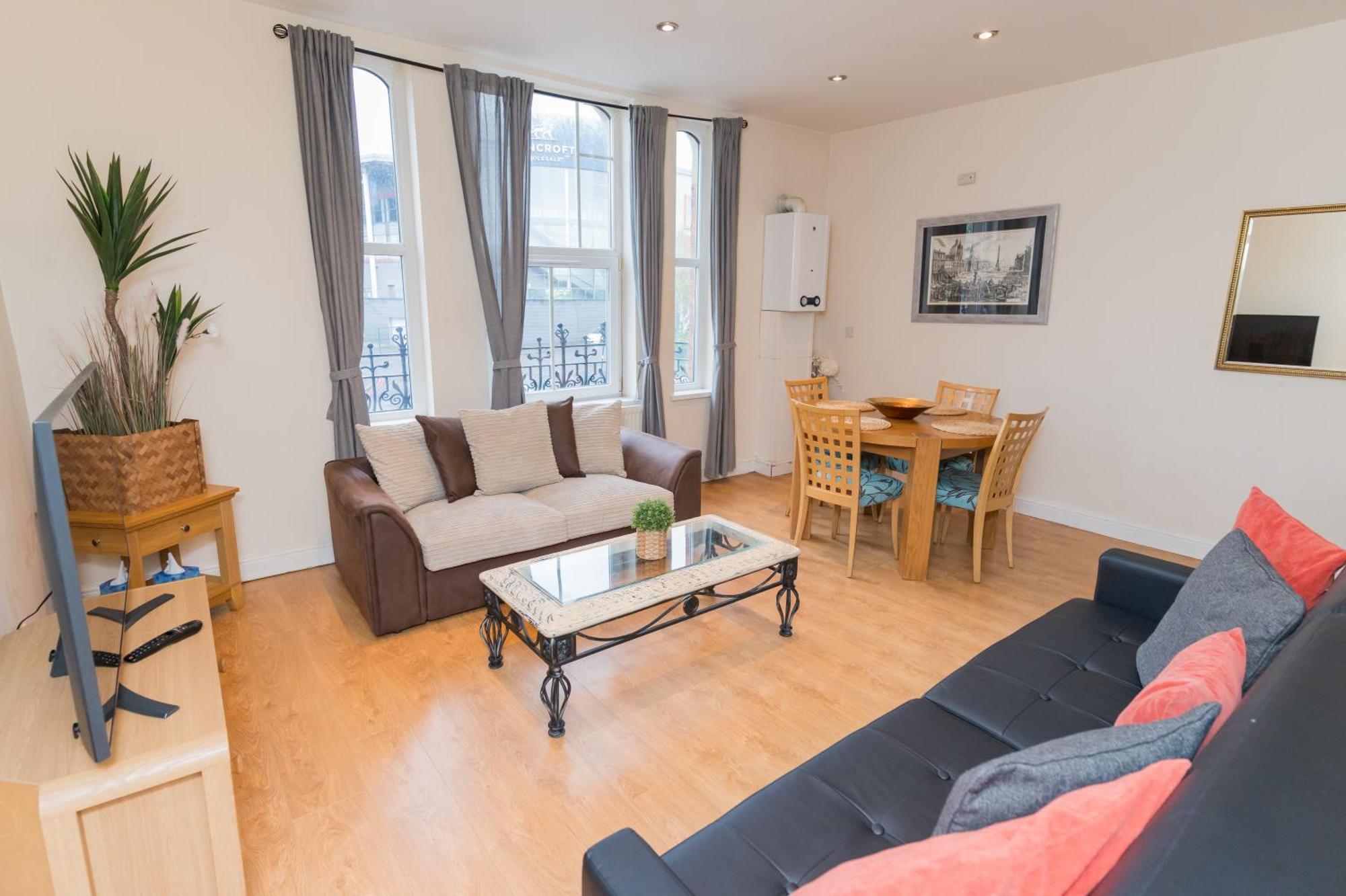 Aston Apartments-3 11 Lichfield Road B6 5rw Birmingham