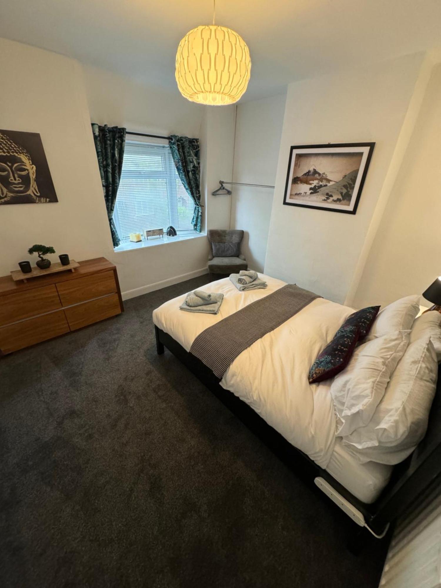 3-bed House, Birmingham