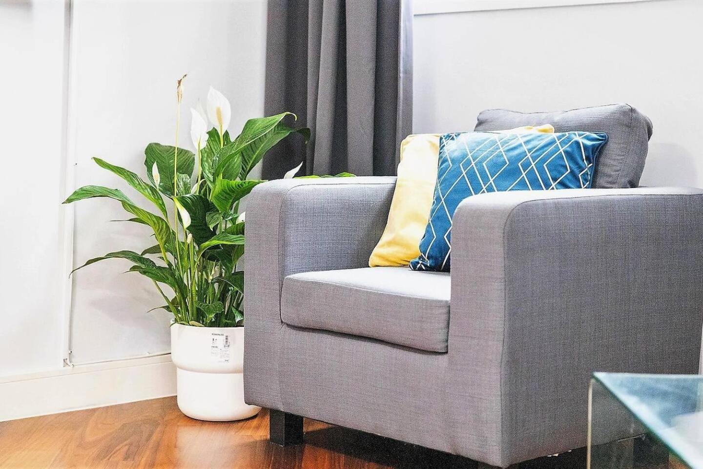 Luxury 9ine Stunning Broad Street Apartment Birmingham