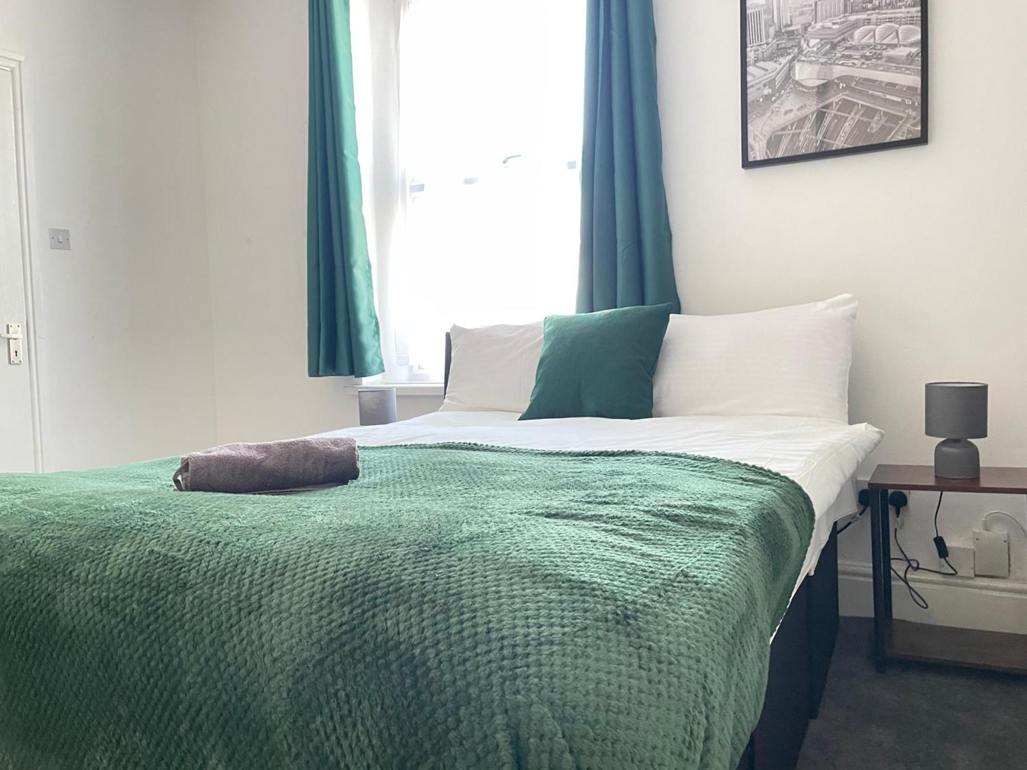 Marroway Shared House * Birmingham