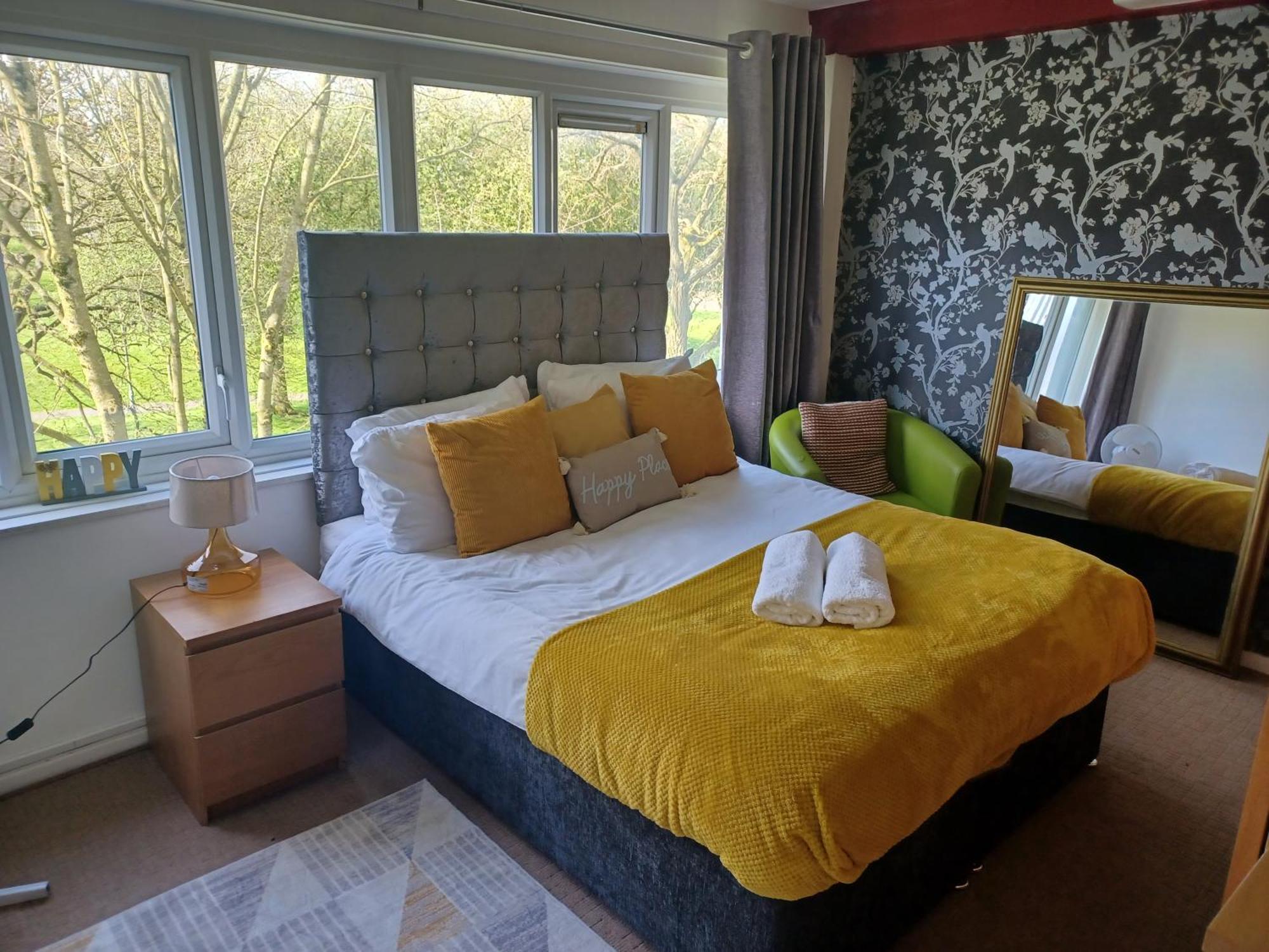 Apartment 1 Bedroom Cosy In Center