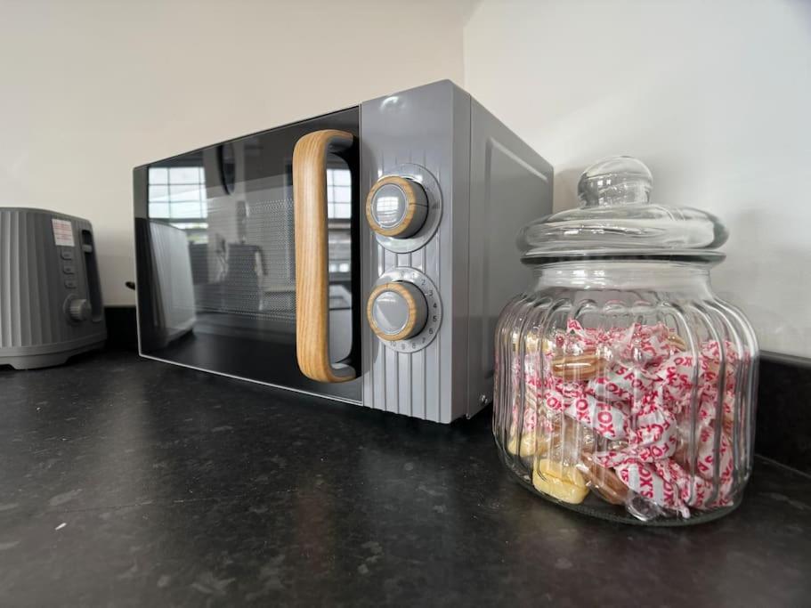 Apartment Cosy 1 Bed Flat With Free Parking *
