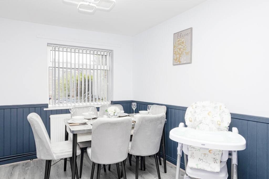 Urban Gem Apartment *