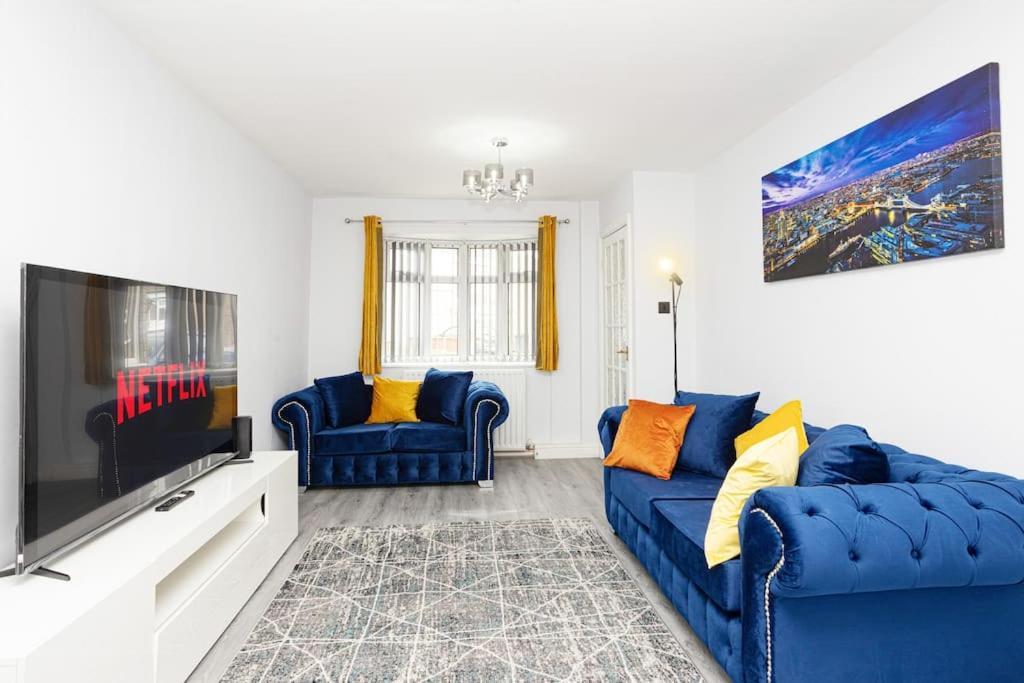 Urban Gem Apartment *