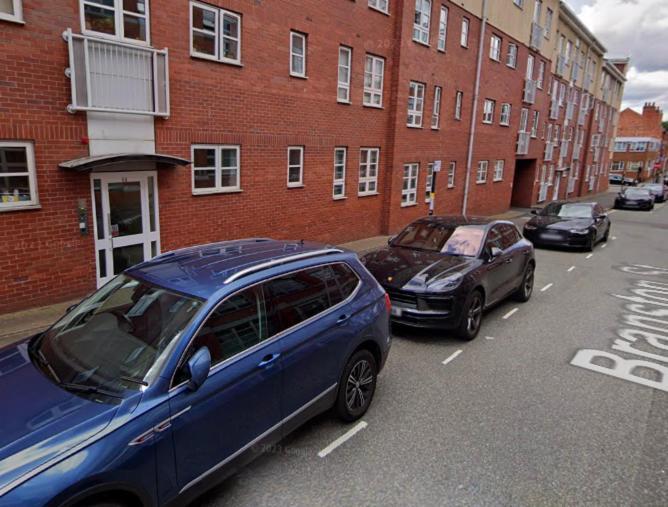 Apartment New Colourful & Spacious 2 Bedroom In With Free Wifi, Parking And Keyless Access Birmingham