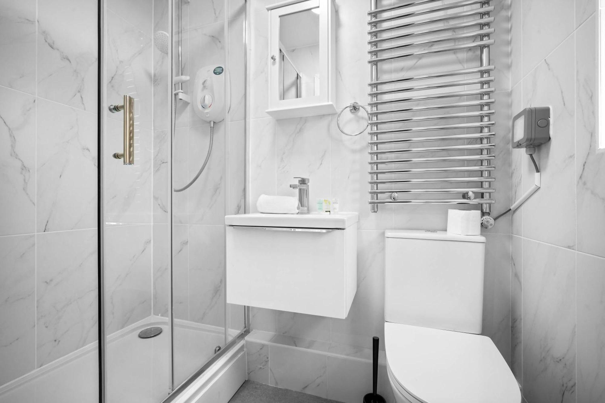 Apartment Luxury 3 Bedroom - Terrace - Near Centre - Wifi - Smart Tv 1mr *