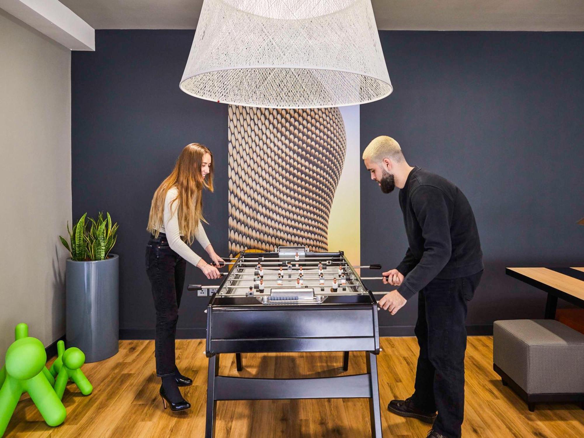 Adagio Centre Aparthotel 4*