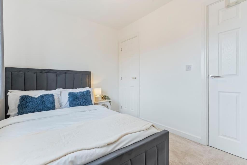 Luxury Modern House - 8 Mins To Nec, Airport Birmingham