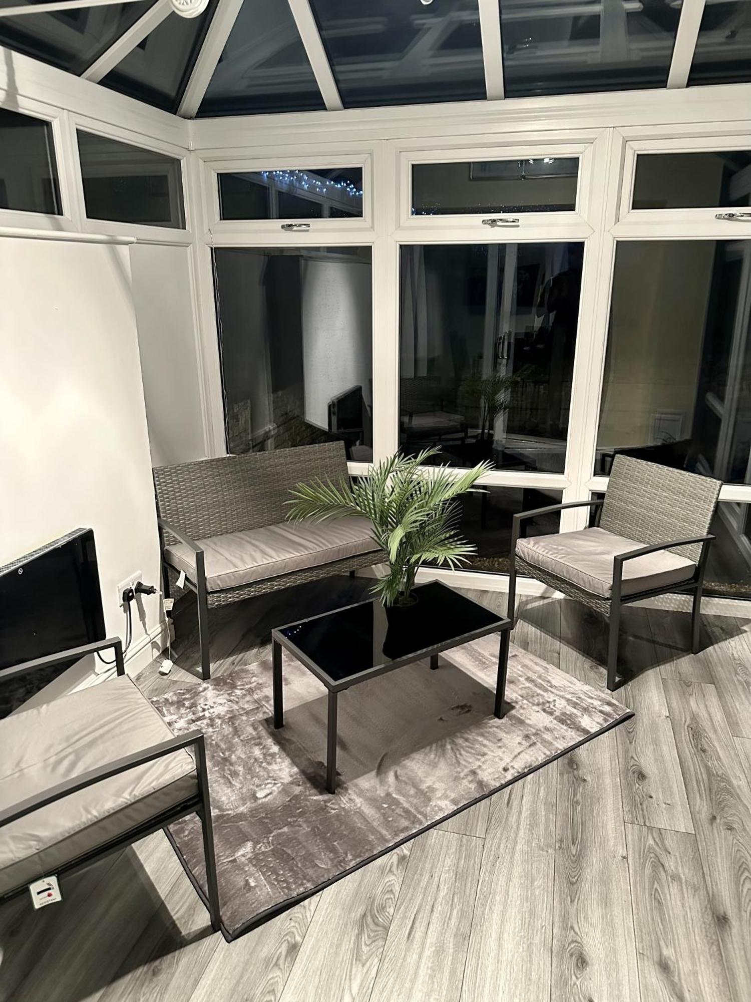 Apartment Cosy 3 Bedroom House In Birmingham! - Contractors, Business & Corporate Guests Welcome *