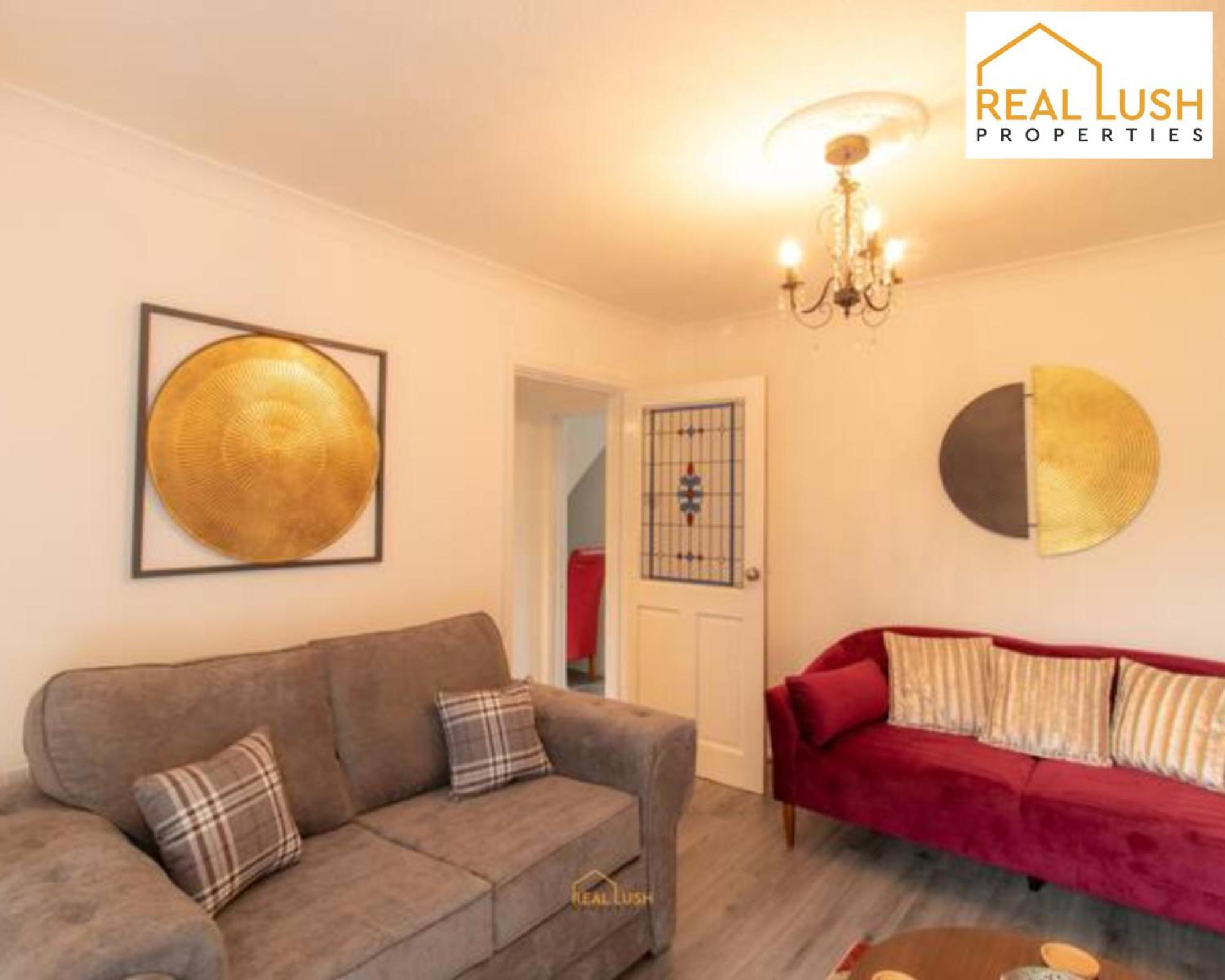 Holiday home Hs2, Nec, And Airport By Real Lush - Three-bedroom House In Birmingham, *