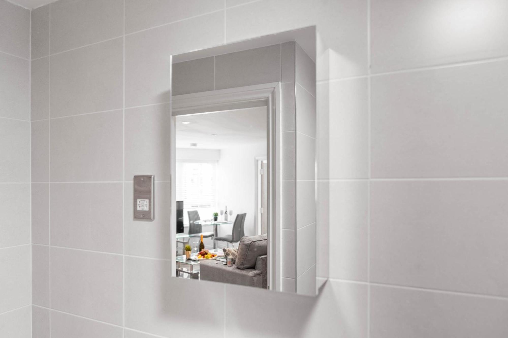 Modern - Centre - Free Netflix & Wifi 1cs