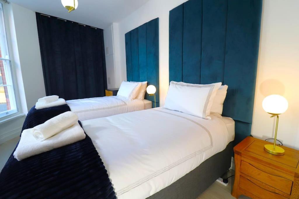 Diamond Place -luxury 2-bedroom Flat, Parking, Wifi, Netflix, Location * Birmingham