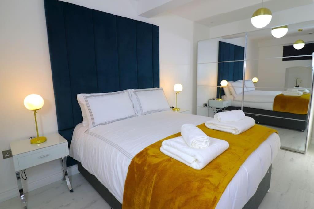 Diamond Place -luxury 2-bedroom Flat, Parking, Wifi, Netflix, Location * Birmingham