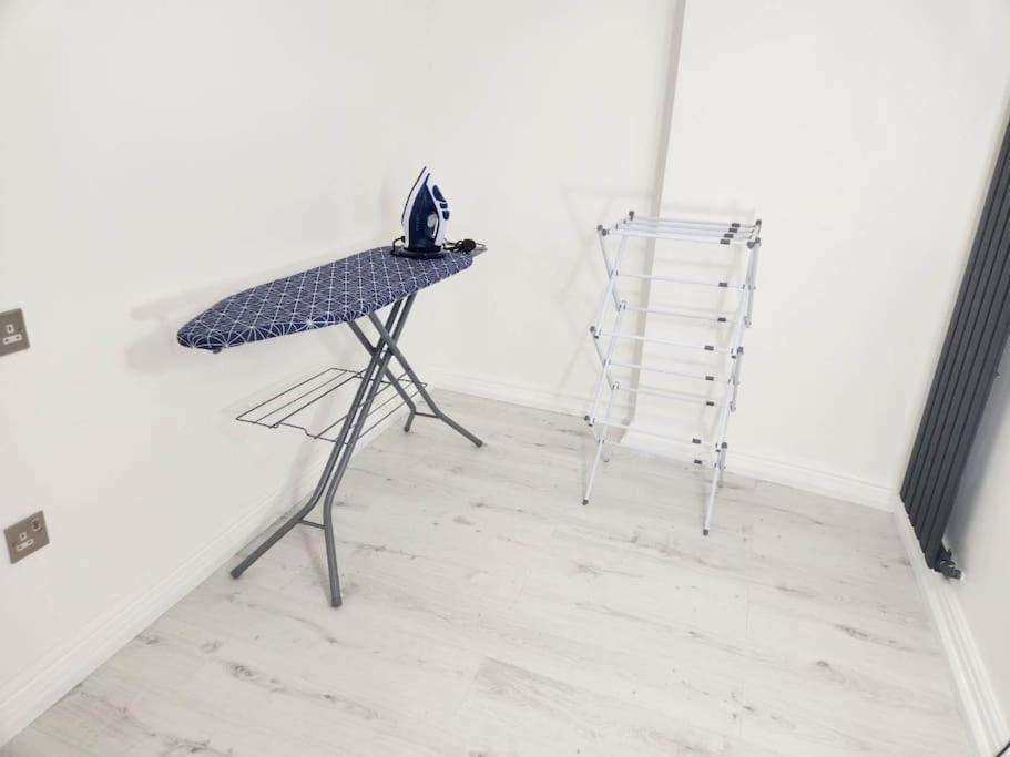 Apartment Diamond Place -luxury 2-bedroom Flat, Parking, Wifi, Netflix, Location Birmingham