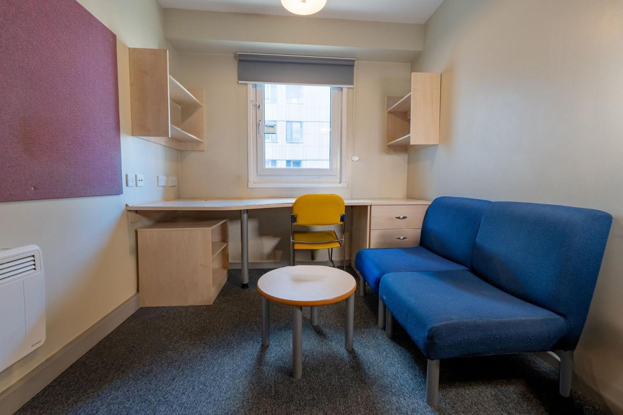 Ensuite Bedrooms With Shared Kitchen And At The Heights In Apartment *