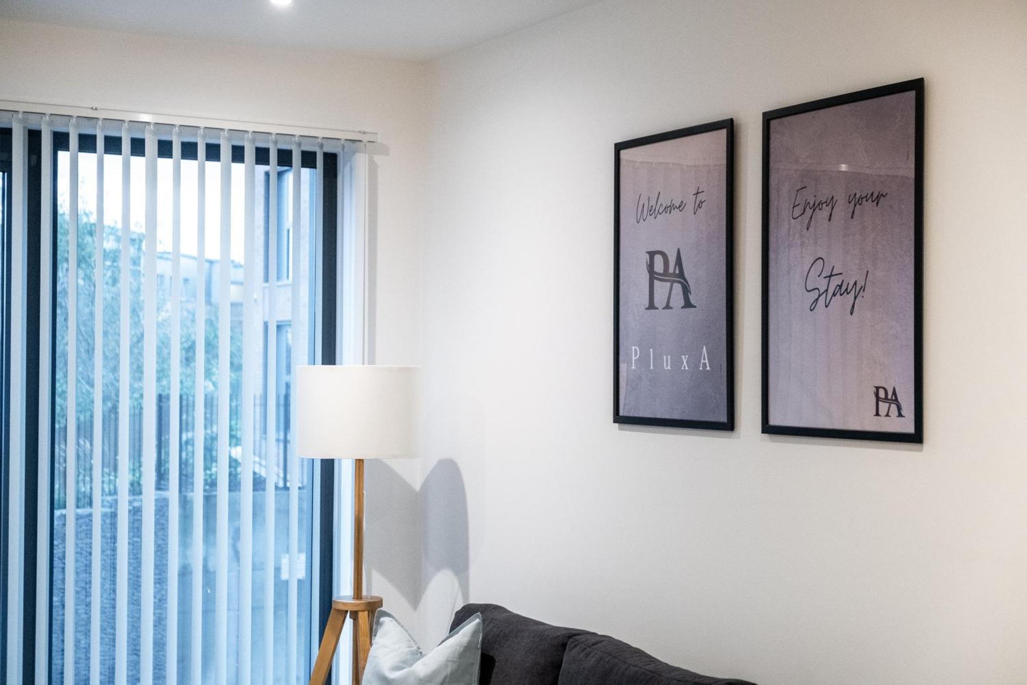 Pluxa Aquamarine Riverfront Bliss Retreat With Pvt Entrance Birmingham