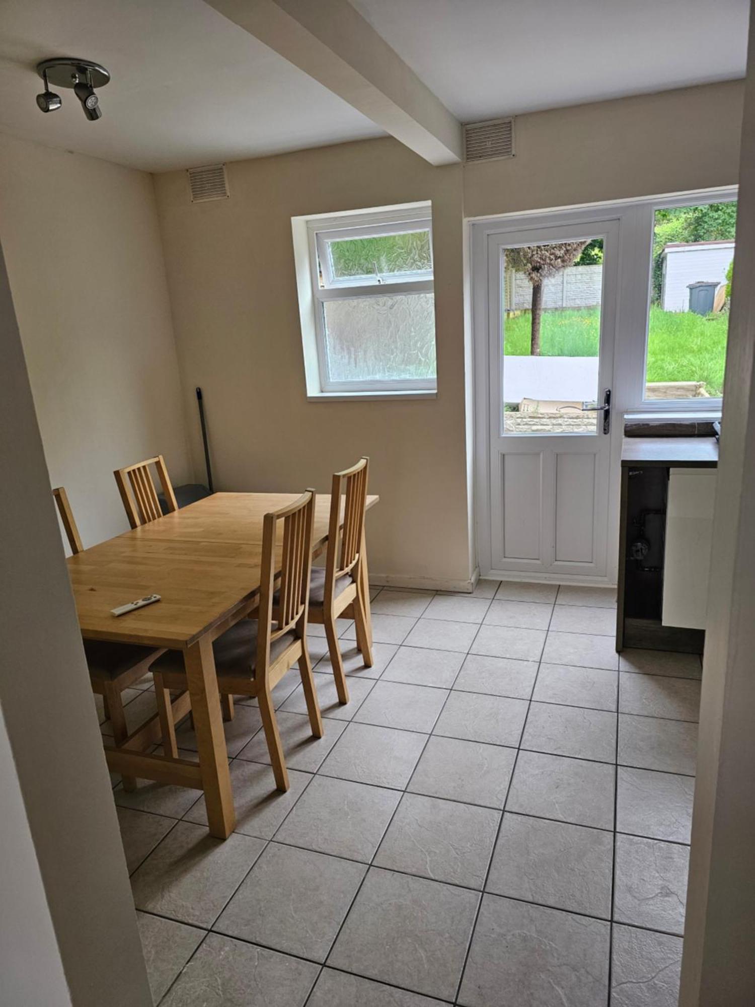 Linday's Flat 2 Bedroom House Apartment Birmingham