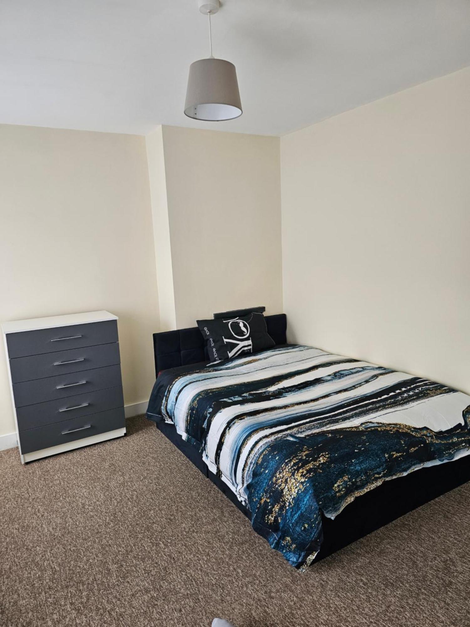 Linday's Flat 2 Bedroom House *