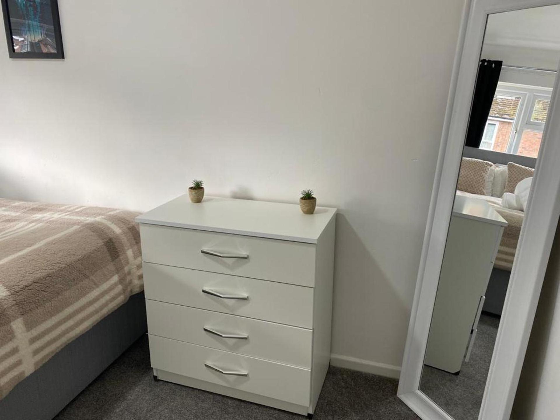 Birmingham - 4Br - Sleeps 9 - Parking - Garden Holiday home
