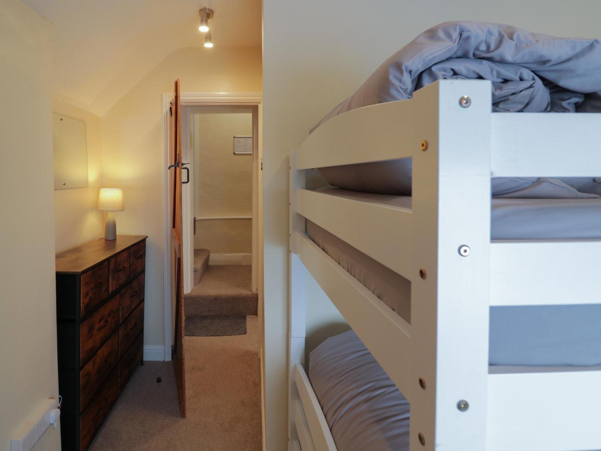 Apartment Above The Pub *