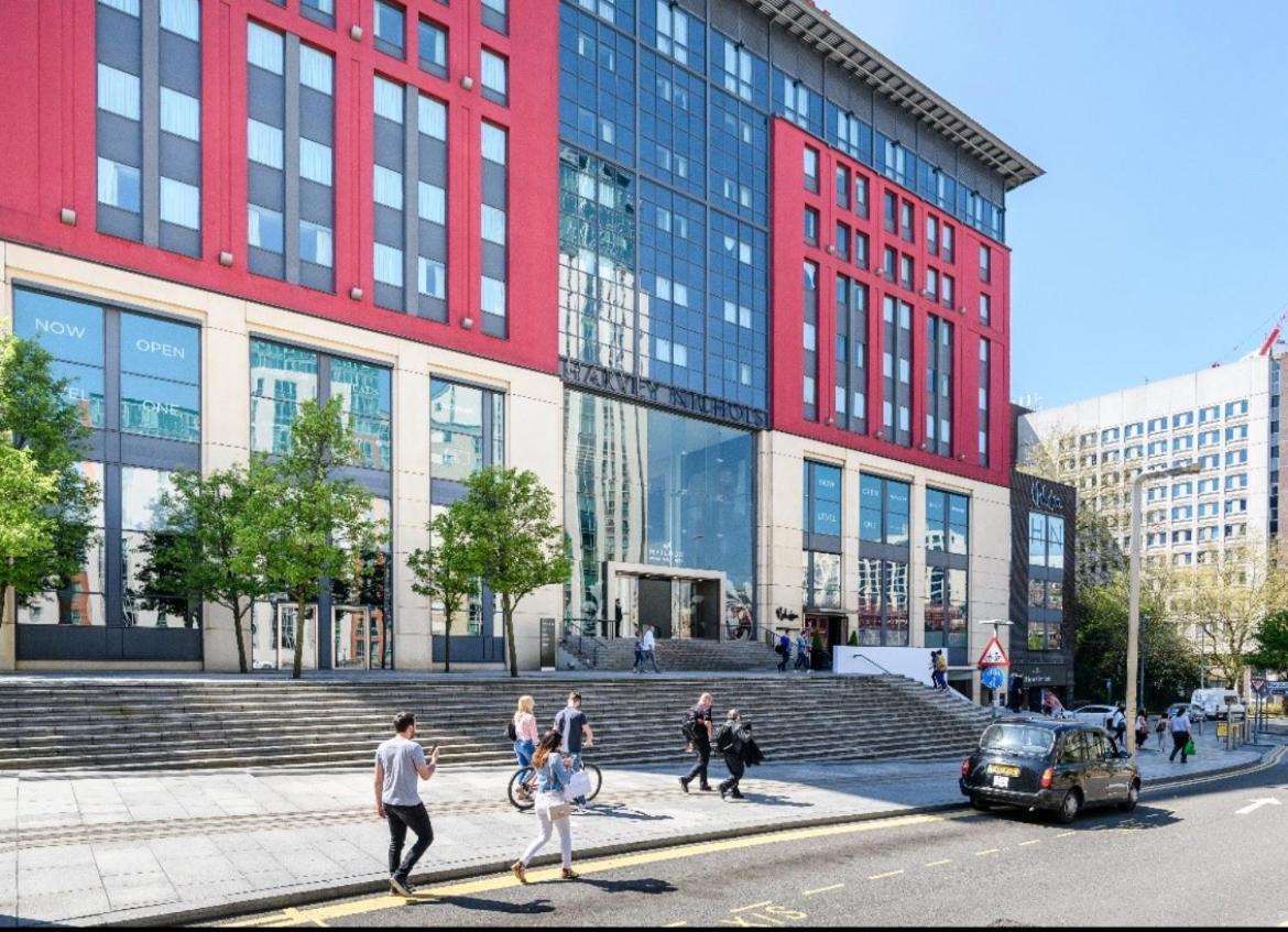 Apartment 1 Bed Very Near To Mailbox And Broad Street And New Street Station