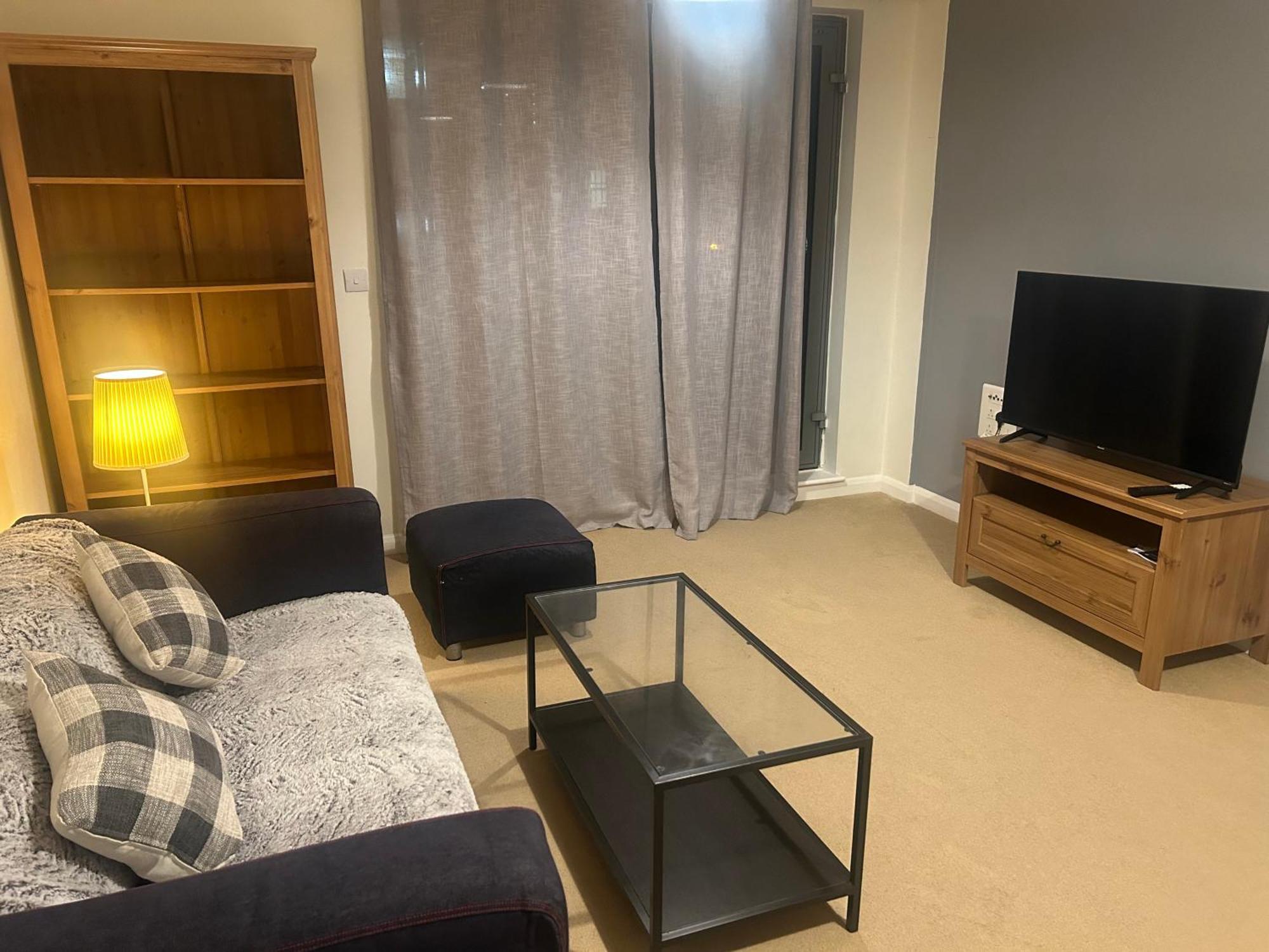 1 Bed Very Near To Mailbox And Broad Street And New Street Station * Birmingham