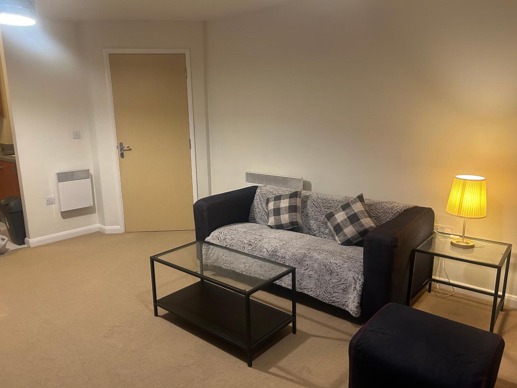 1 Bed Very Near To Mailbox And Broad Street And New Street Station Apartment Birmingham