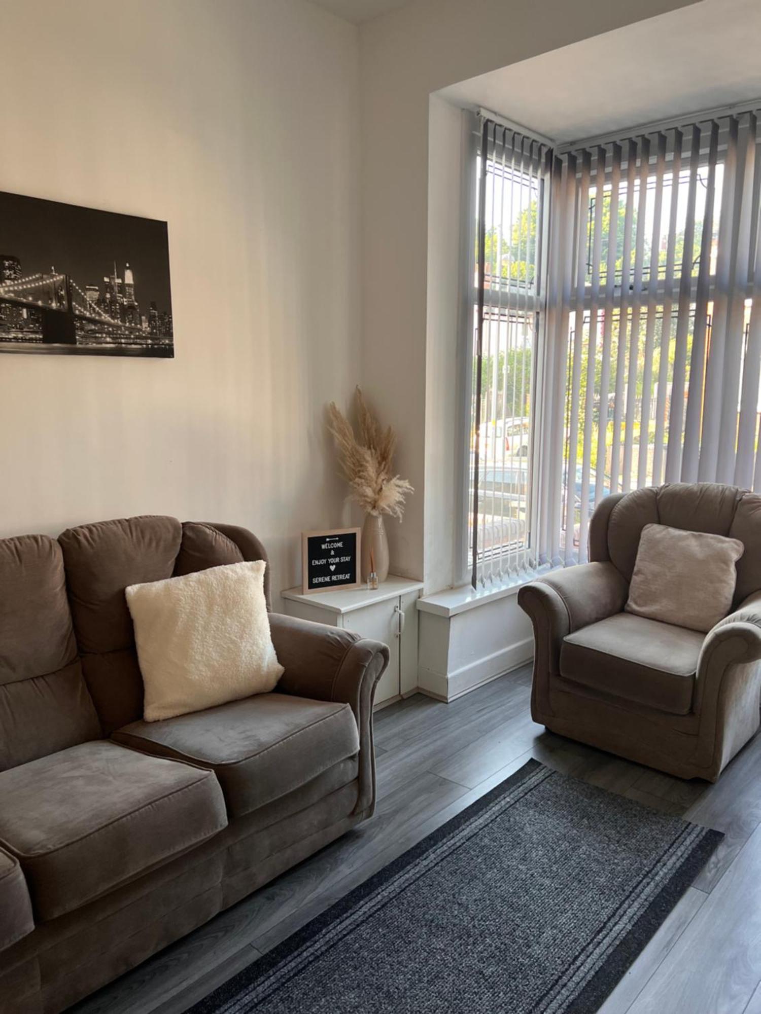 Villa Serene Retreat - Near Bham Centre & The Jq