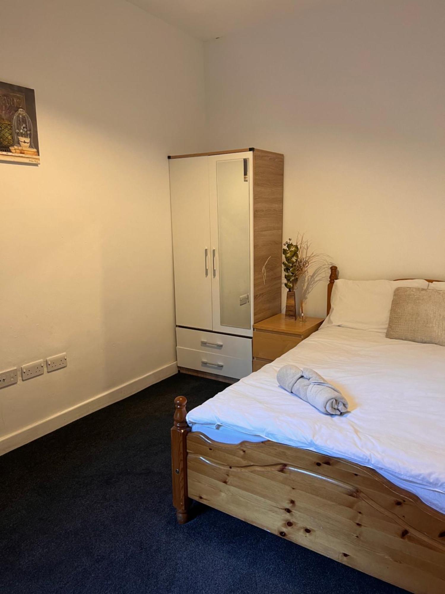 Serene Retreat - Near Bham Centre & The Jq *