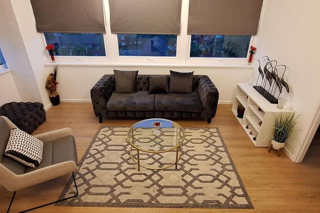 Apartment Flat 305 Beautiful One Bed Flat *
