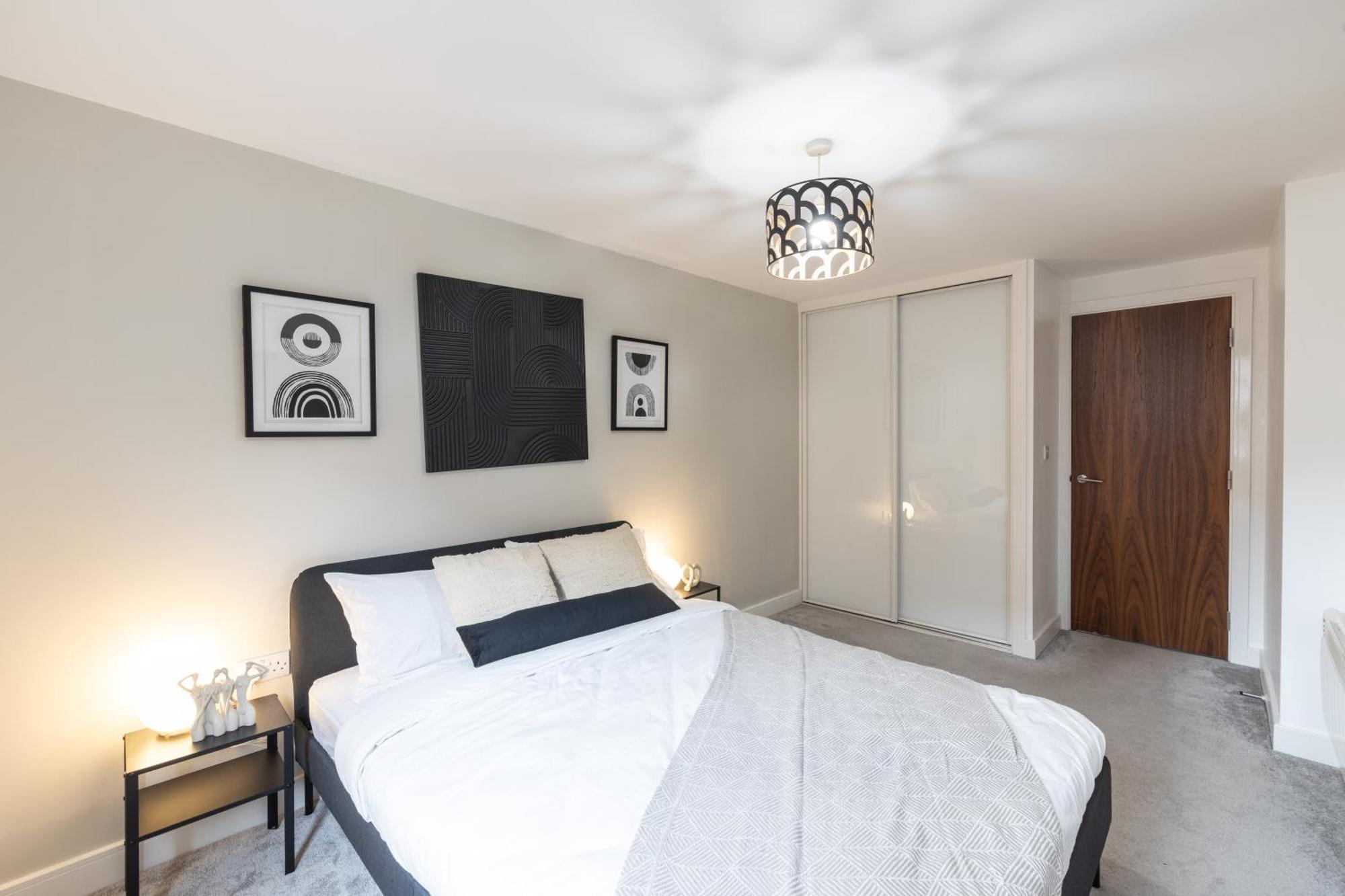 Central House Apartment