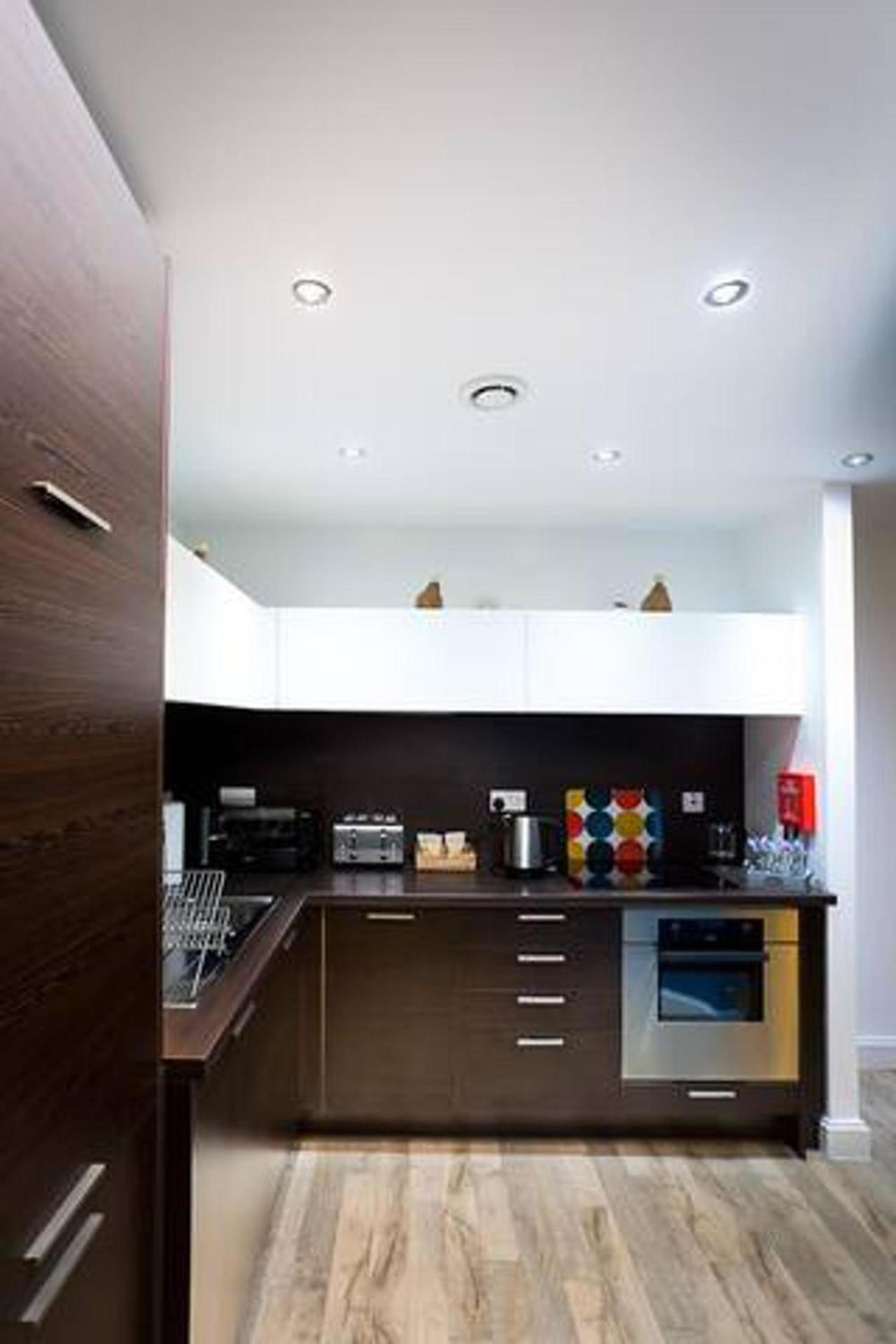 Centre-chinatown-business-leisure Birmingham