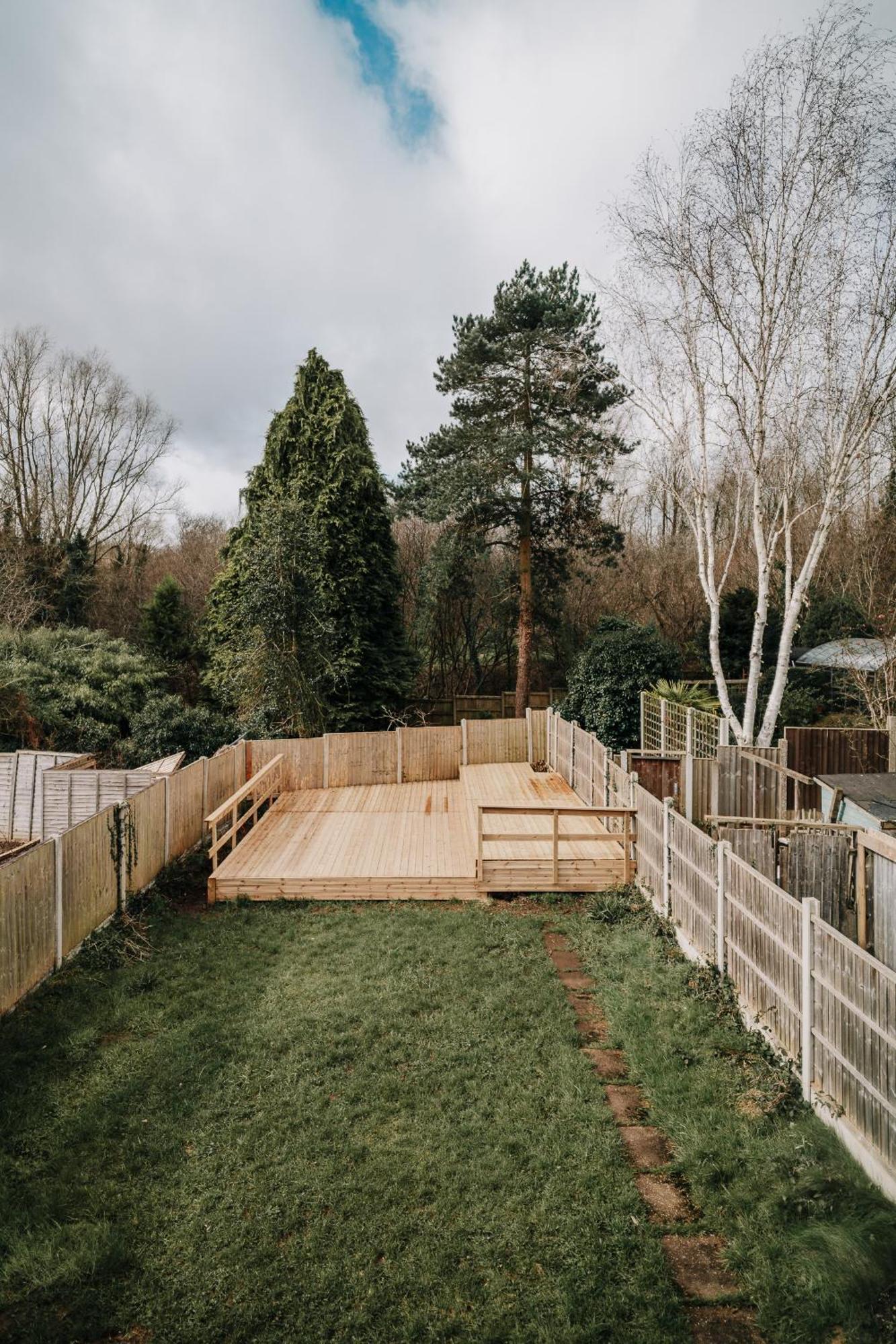 Homely, Close By, Fast Wifi Contractors Family, Garden * Birmingham