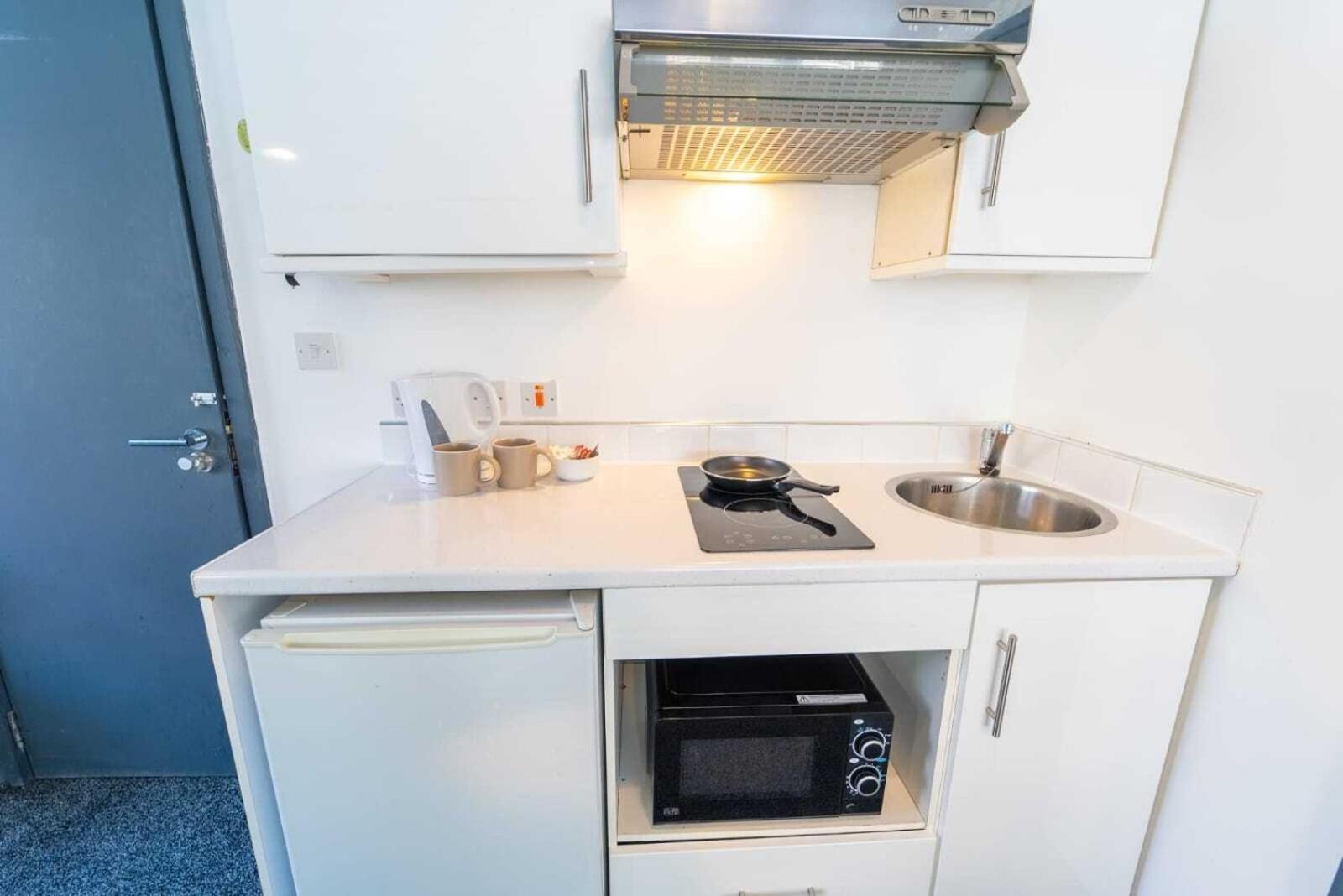 Guest house Sa Equipped 10 Mins From Centre And Next To Uob! Birmingham