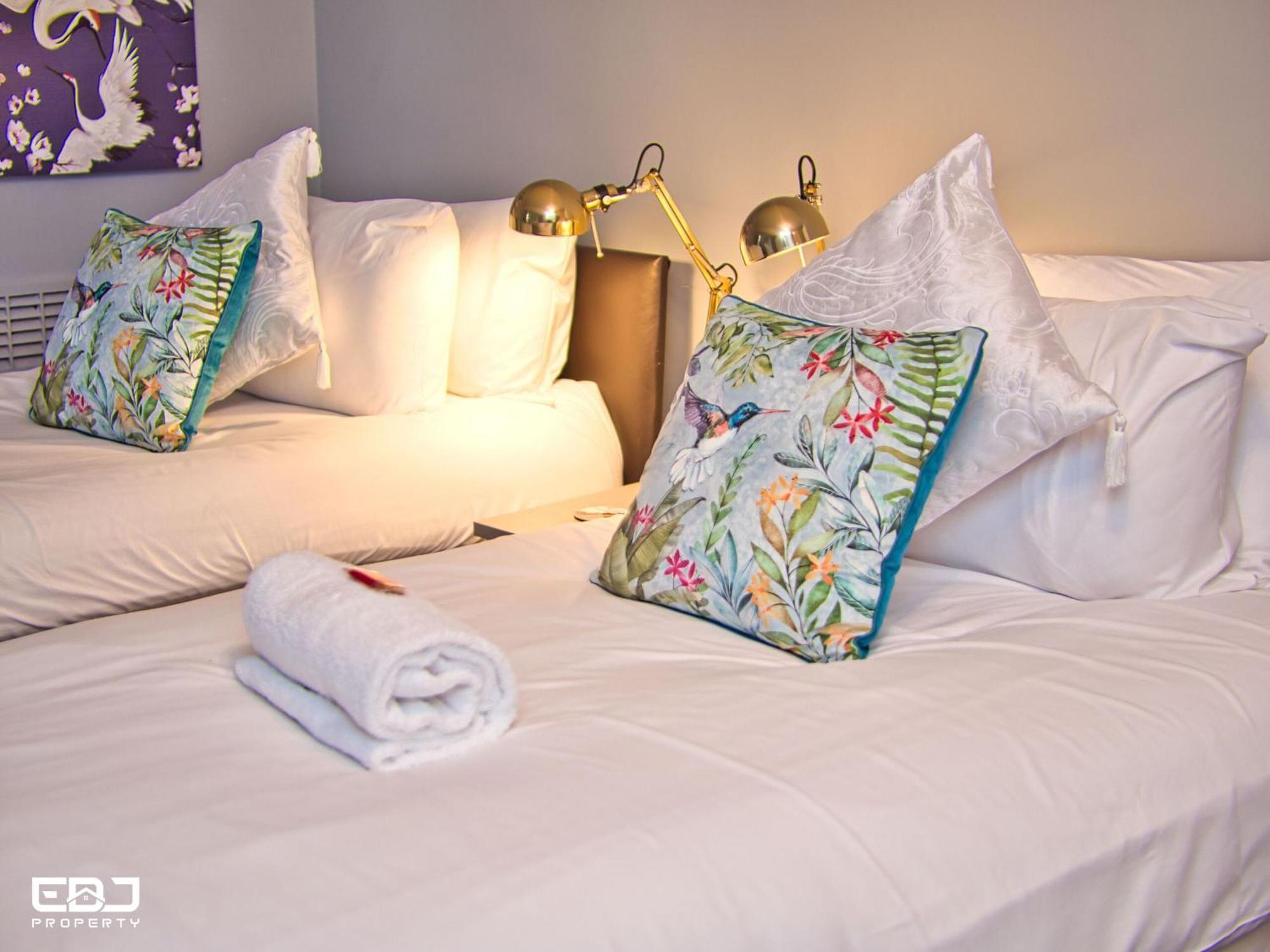 Chester House, Nec, Bham Airport, Jlr, Bham Business Park, World * Birmingham
