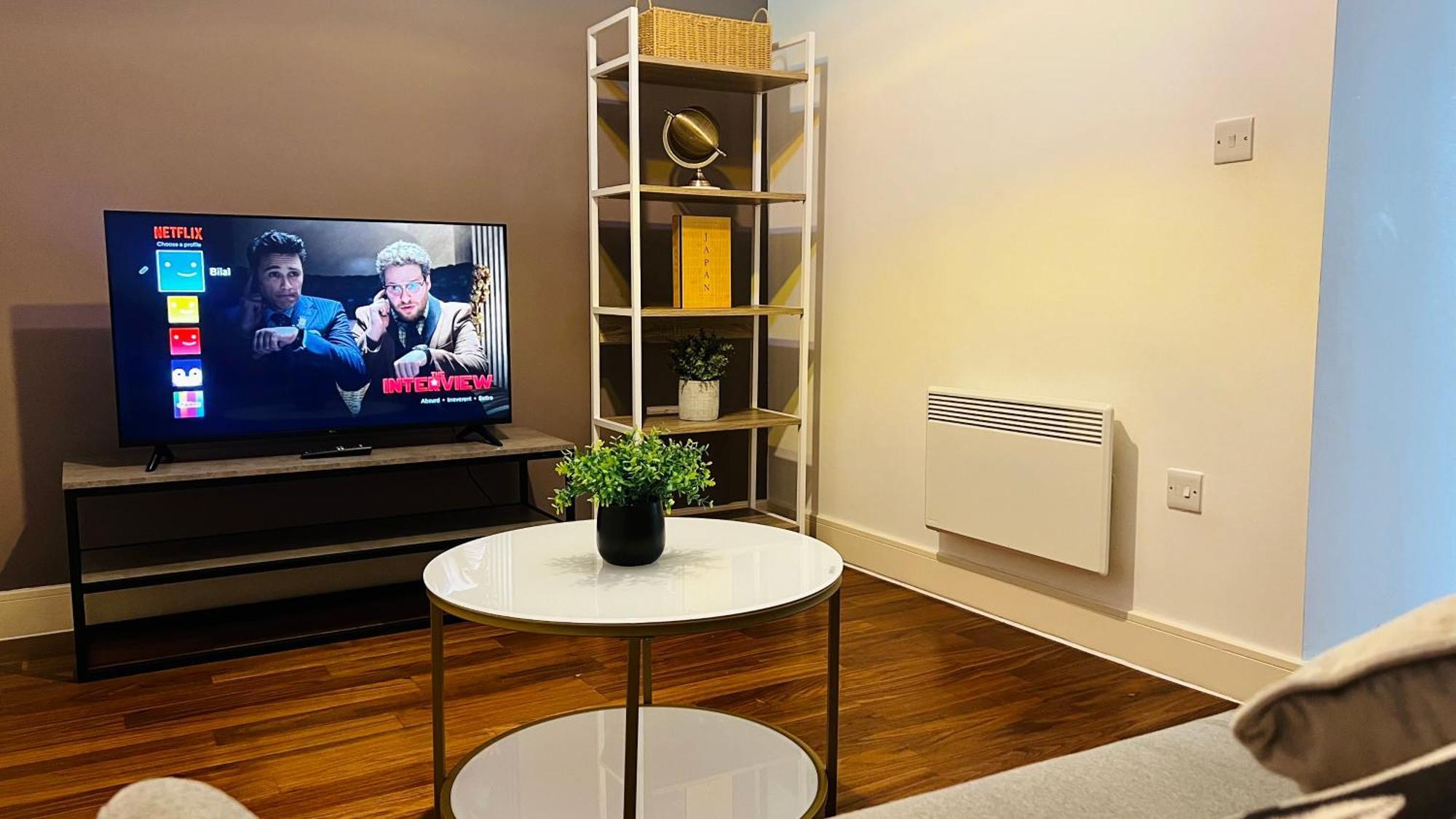 Stylish Comfy Centre With Free Netflix Jvt Short Lets Apartment Birmingham