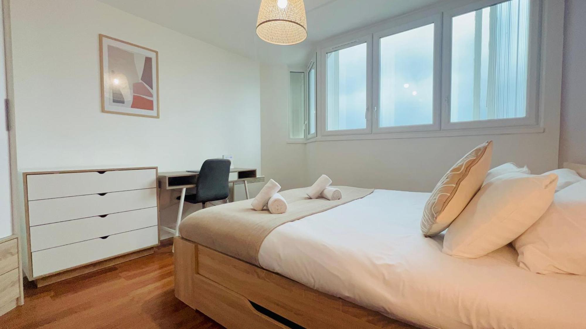 Stylish Comfy Centre With Free Netflix Jvt Short Lets *