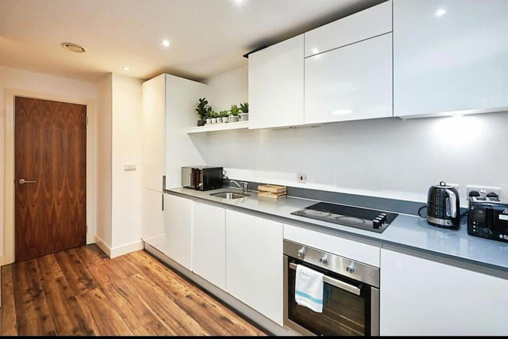 Modern 2-bedroom Kingsize Centre Birmingham