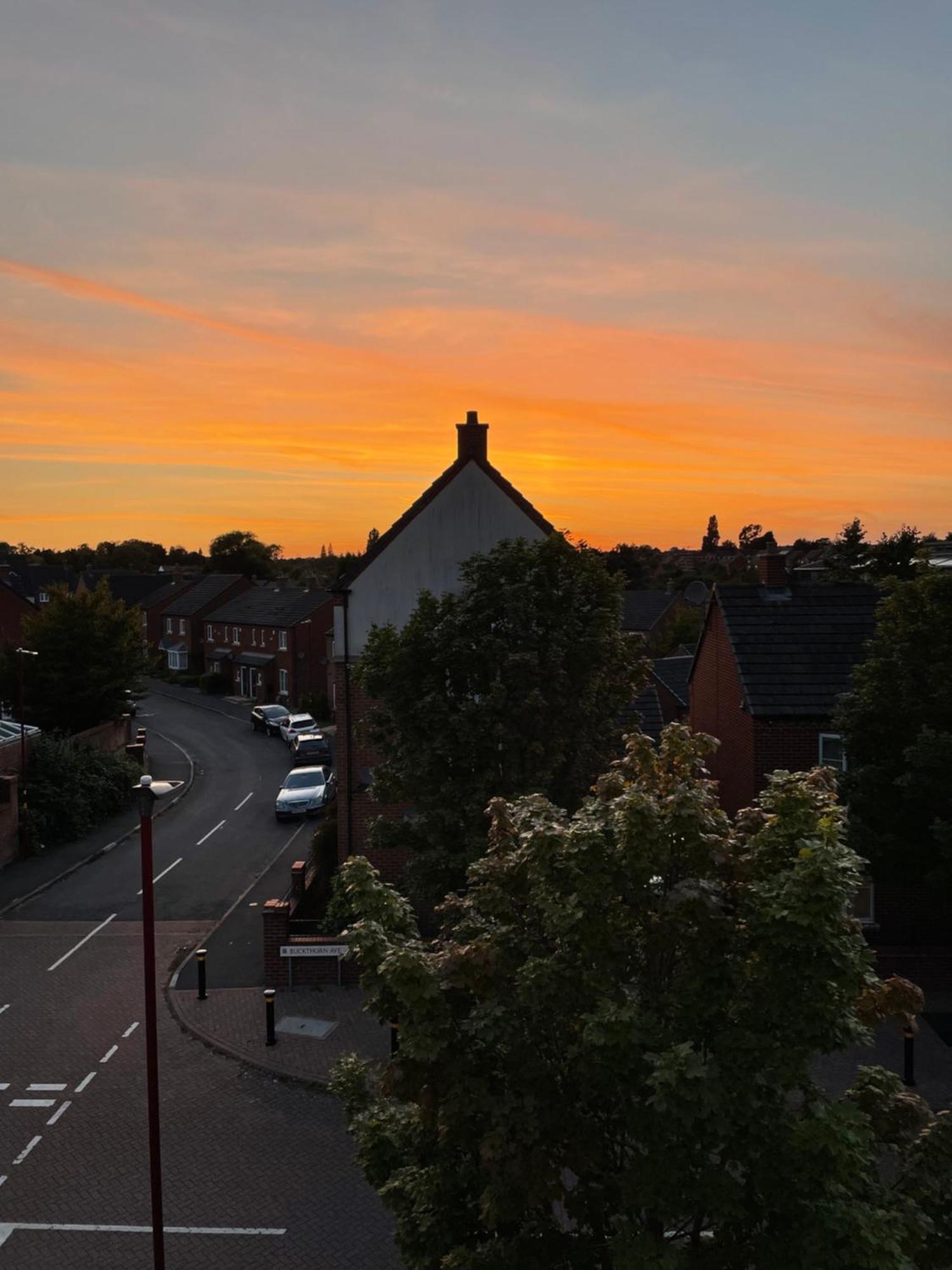 Large En-suite 10mins To Near Center Homestay Birmingham