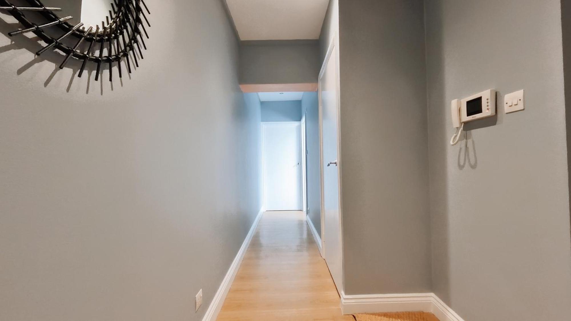 New Colourful & Spacious 2 Bedroom In With Free Wifi, Parking And Keyless Access Apartment Birmingham