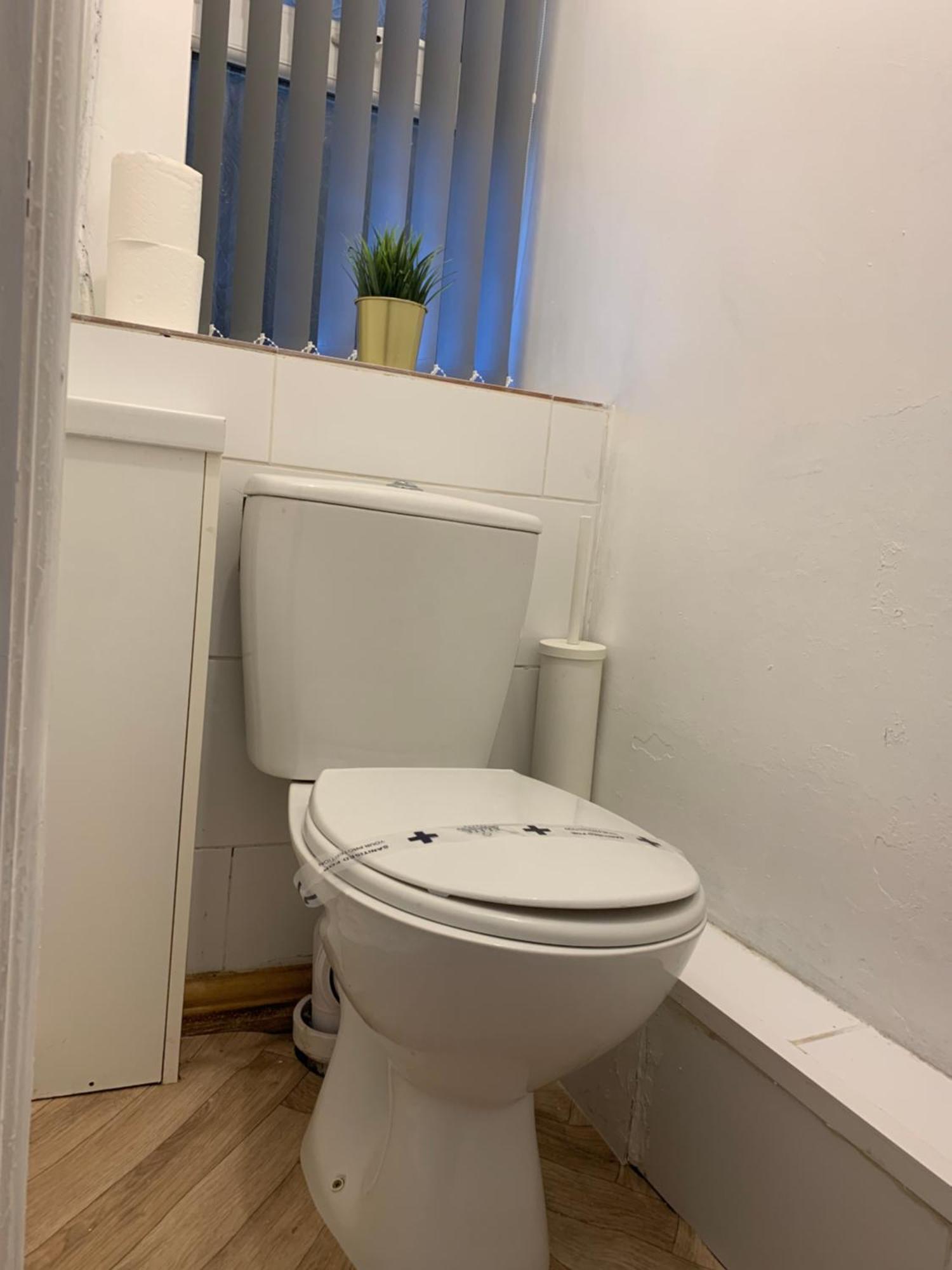 Tudors Esuites Two Bedroom Apartment *