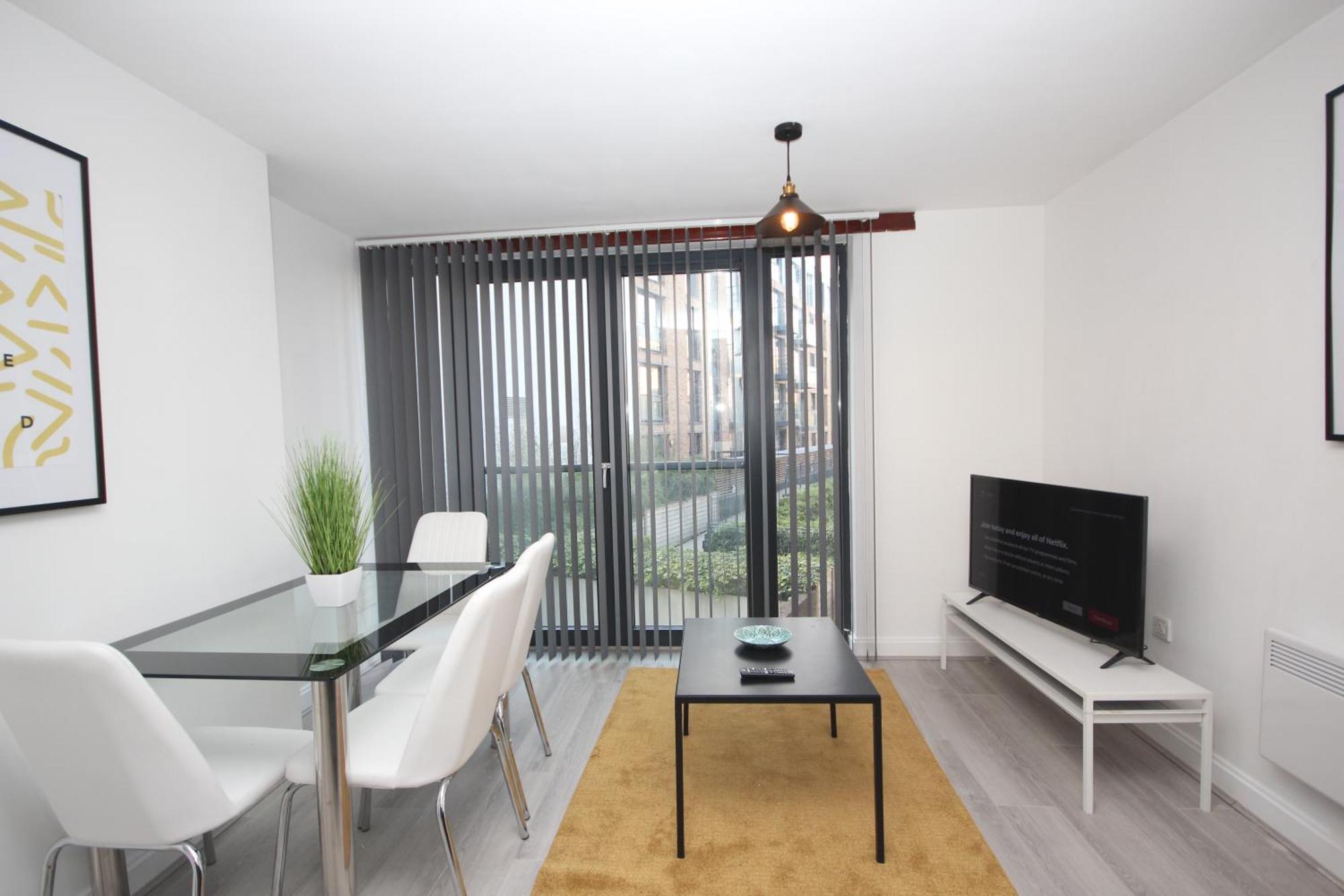 Apartment Host & - Southside